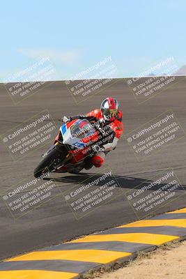 media/Nov-05-2022-SoCal Trackdays (Sat) [[f8d9b725ab]]/Bowl (1145am)/